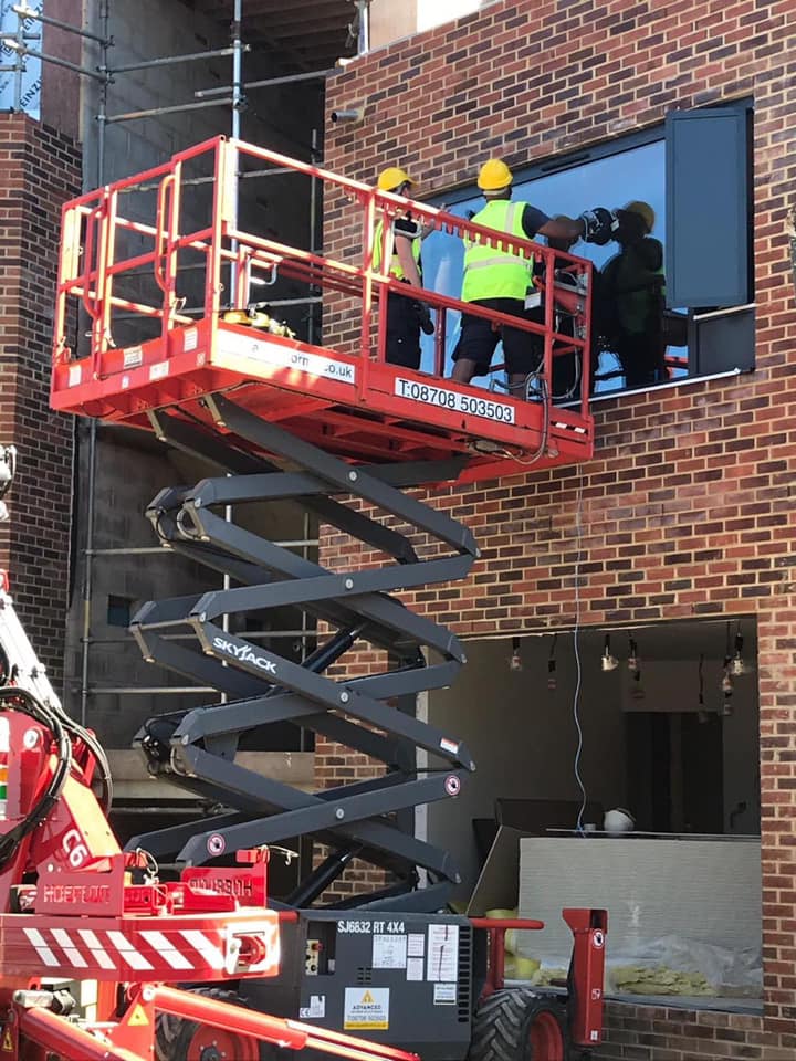 116909311_3505332509498985_2553159498200569946_n