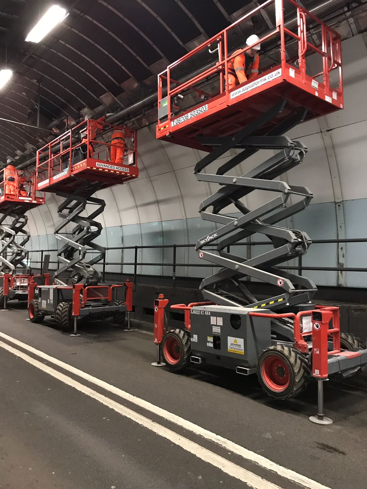 SkyJack 6832 | Advanced Access Platforms